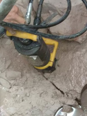 金屬礦開采利器 高效劈裂機引領行業變革，山西中德科工專業批發